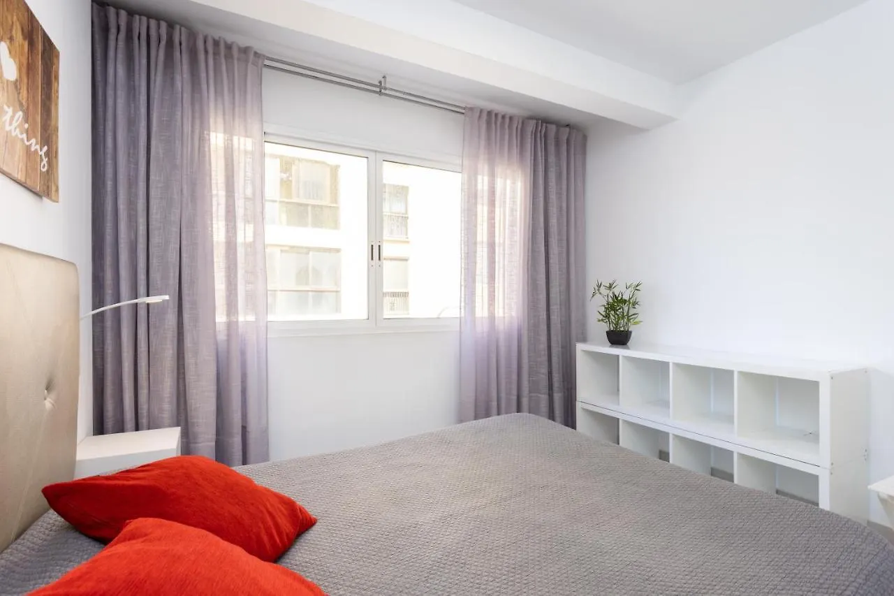 Home2Book Cozy Apartment Santa Cruz Urban Center ספרד