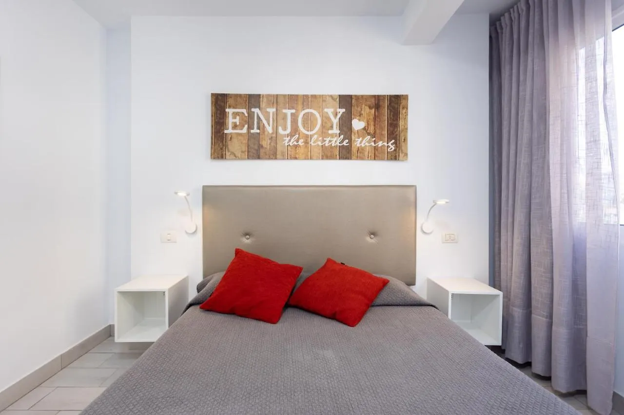 Home2Book Cozy Apartment Santa Cruz Urban Center ספרד